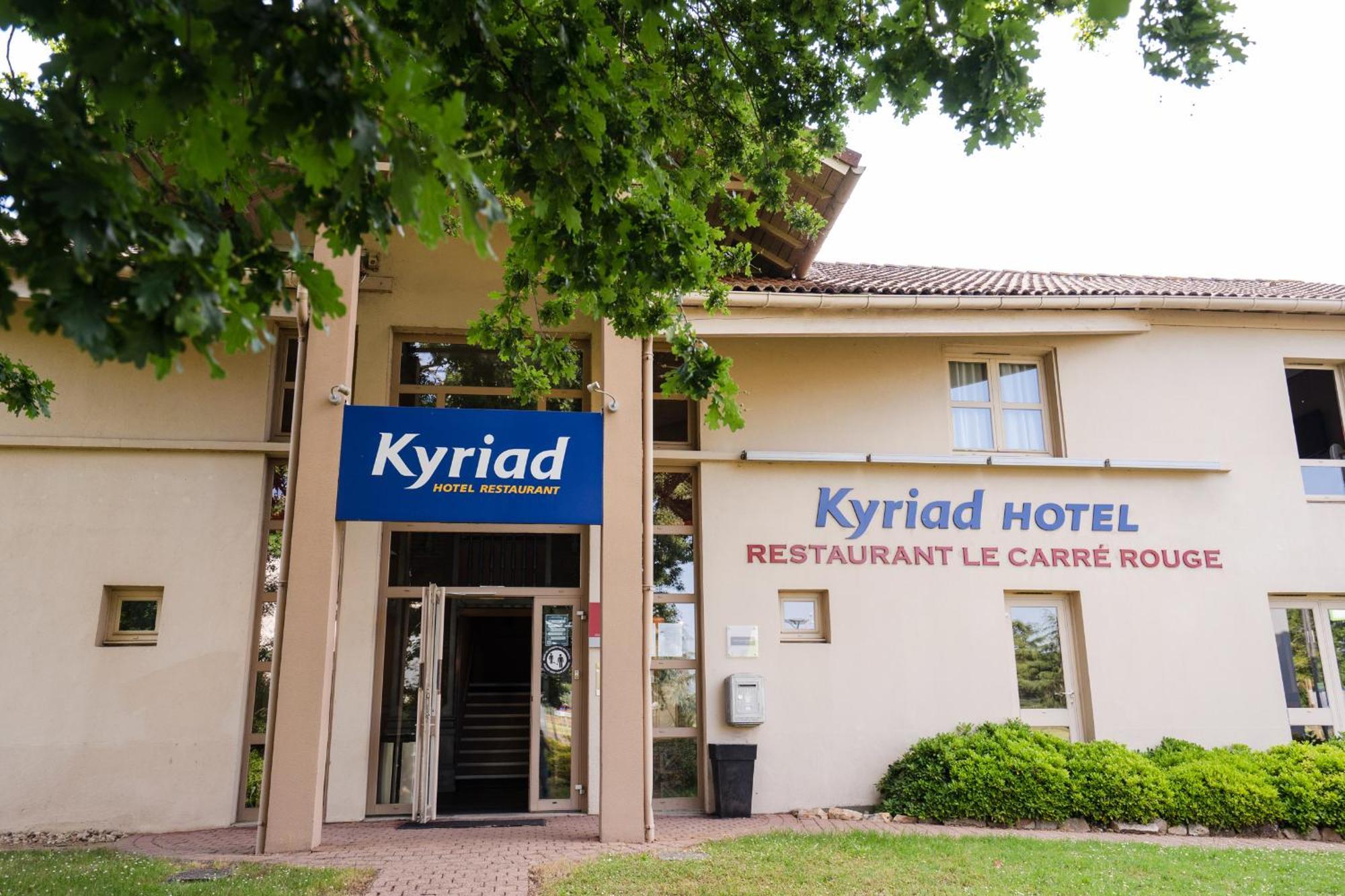 Brit Hotel Essentiel Cholet Exterior foto